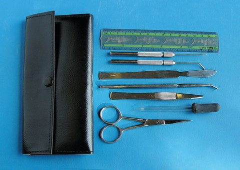 Biology dissecting kit