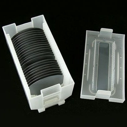 Multi wafer storage containers
