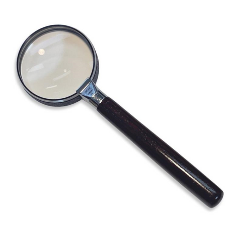 Peak achroma magnifiers